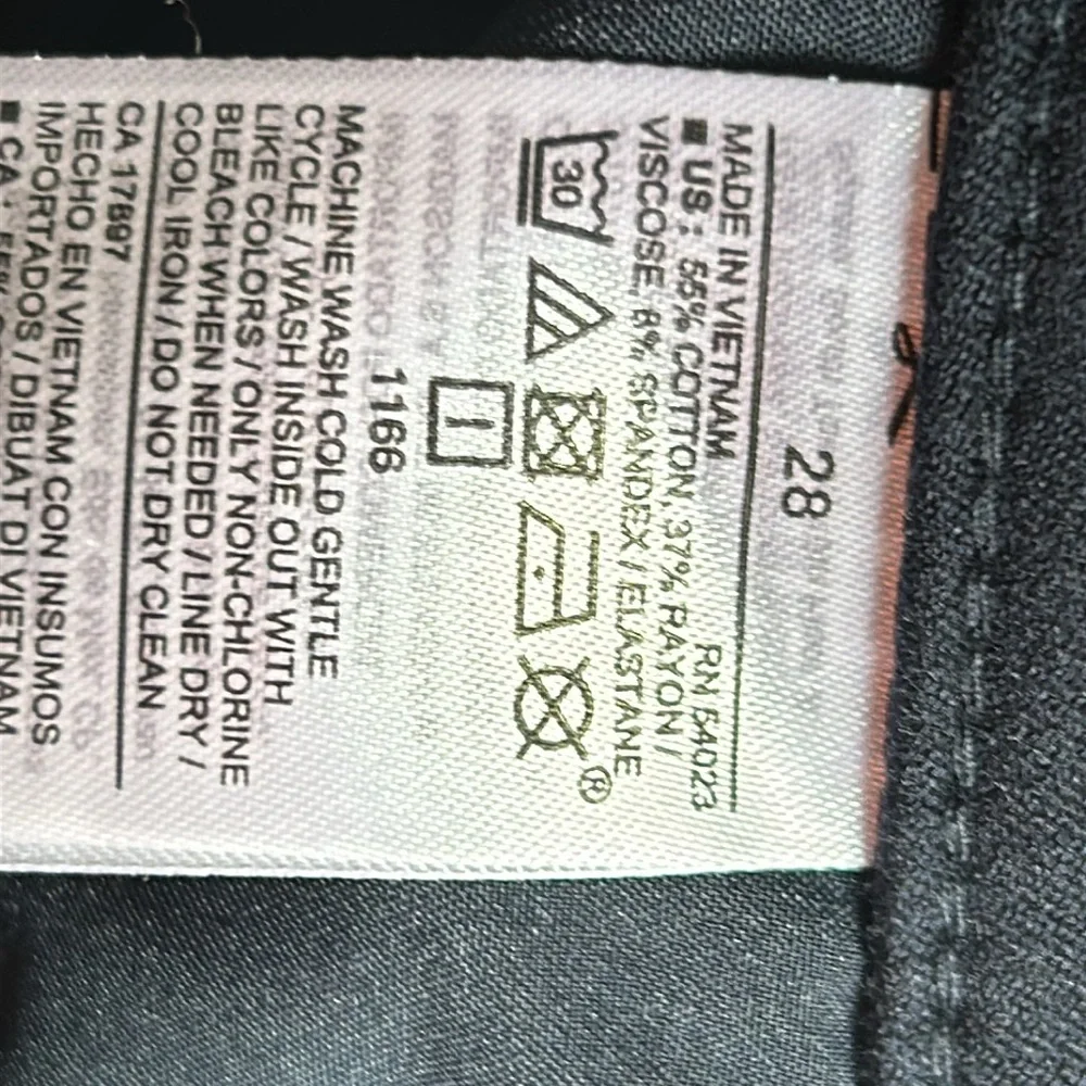 NWOT Old Navy high rise in the navy pixie pant size 28 - Picture 5 of 5